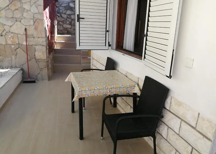 Slavka Apartament Baška Voda