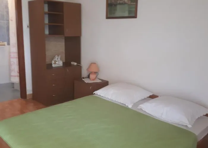Slavka Apartament Baška Voda
